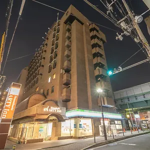 מלון Shinsaibashi Arty