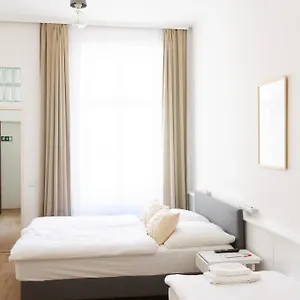 3* Casa de hóspedes Kibi Self Check-in