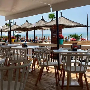 Sunrise Cameria 3* Durrës